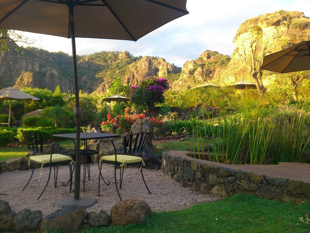 Hotel Valle Mistico Tepoztlan Bagian luar foto